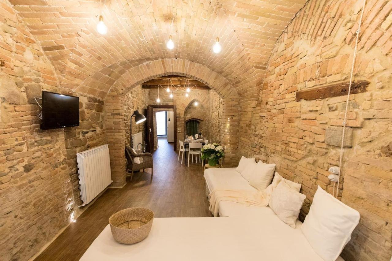 Il Vicolo Di Porta Pesa Apartment เปรูจา ภายนอก รูปภาพ